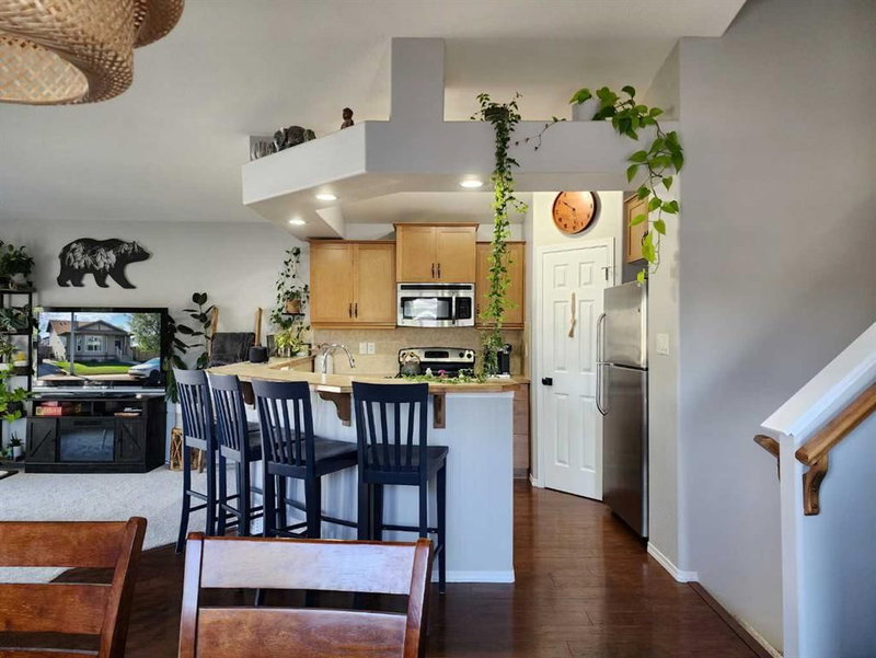 118 Silkstone Road W, Copperwood — interior photo 7