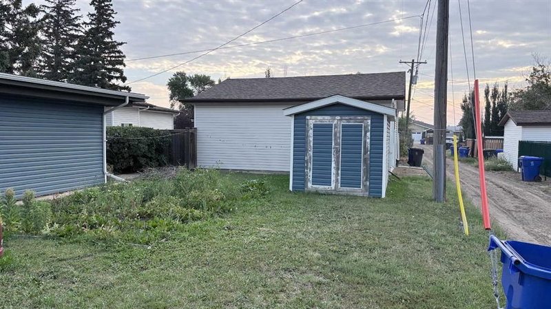 139 9 Avenue W