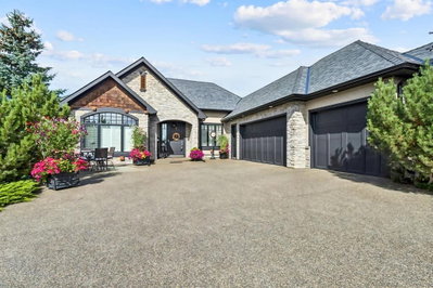 527 Montclair Place