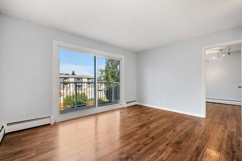 5, 4328 75 Street NW, Bowness — interior photo 5