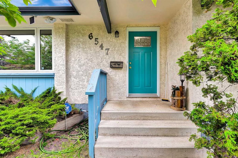 6547 Dalrymple Way NW, Dalhousie — interior photo 5