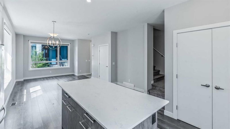 810 Redstone Crescent NE, Redstone — interior photo 6
