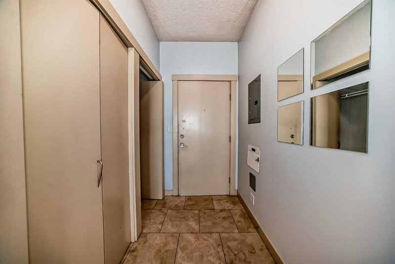 1508, 8710 Horton Road SW, Haysboro — interior photo 6