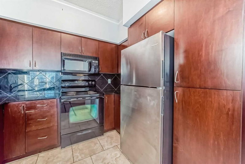 1508, 8710 Horton Road SW, Haysboro — interior photo 7