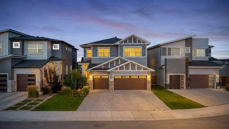 47 Waterford Heights — listing photo
