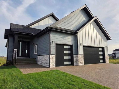 267 Muirfield Crescent