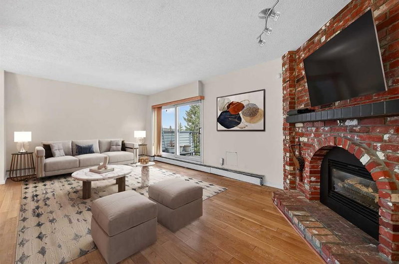 301, 508 Cedar Crescent SW, Spruce Cliff — interior photo 6