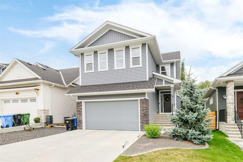 100 Crestbrook View SW, Crestmont — interior photo