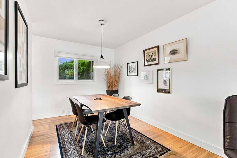 7204 5 Street SW, Kingsland — interior photo 6