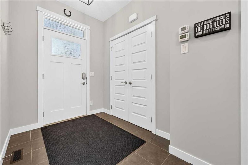 1199 Williamstown Boulevard NW, Williamstown — interior photo