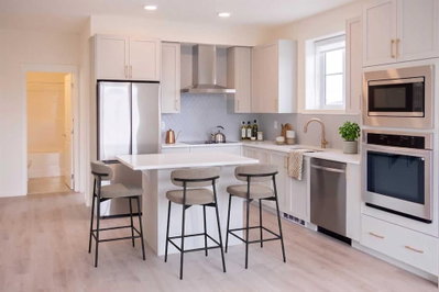1303 - 47 Creekview Gardens SW