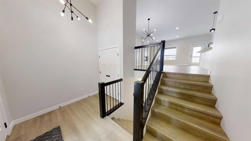 10505 133 Avenue