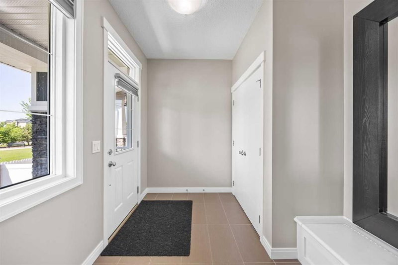 63 Redstone Gardens NE, Redstone — interior photo 5