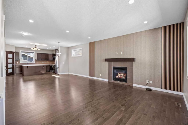 63 Redstone Gardens NE, Redstone — interior photo 6