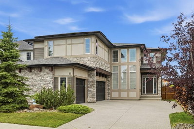 10 Legacy Woods Crescent