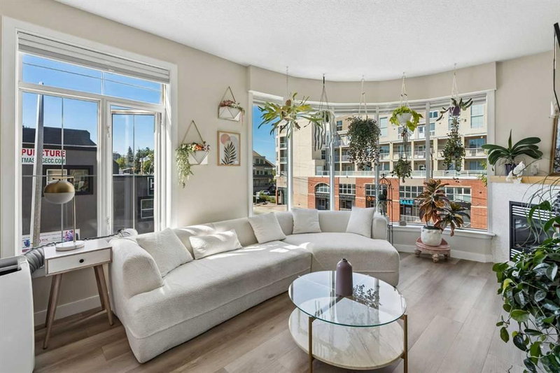 302, 1800 14A Street SW, Bankview — interior photo