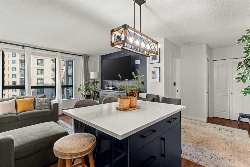 717, 1111 6 Avenue SW, Downtown West End — interior photo 5