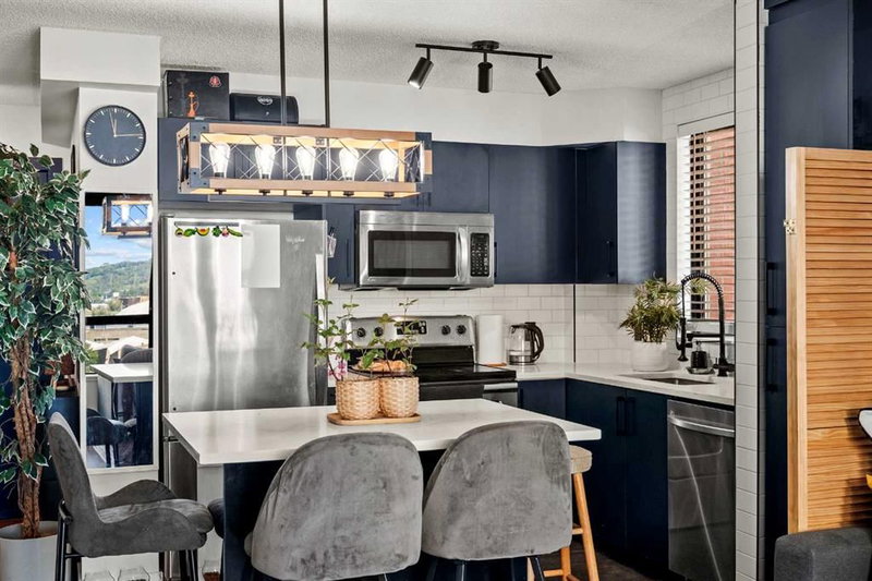 717, 1111 6 Avenue SW, Downtown West End — interior photo 7