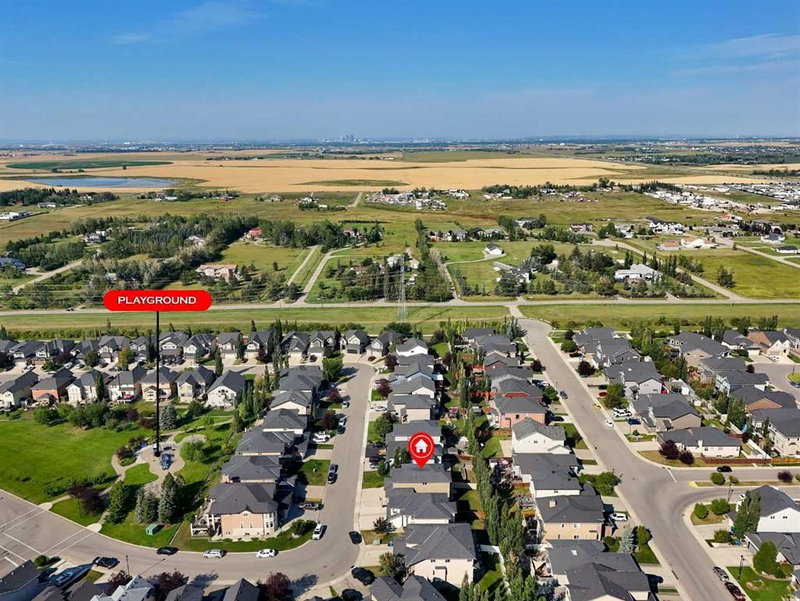 140 Aspenmere Close