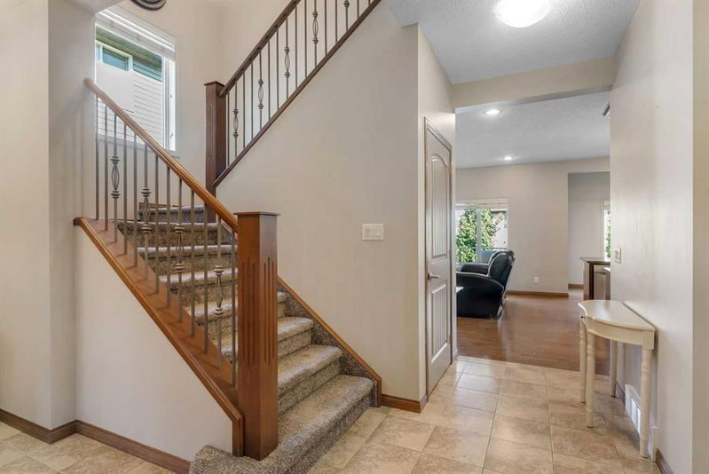 140 Aspenmere Close, Westmere — interior photo 7