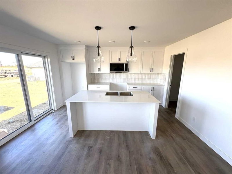 38 Station Drive