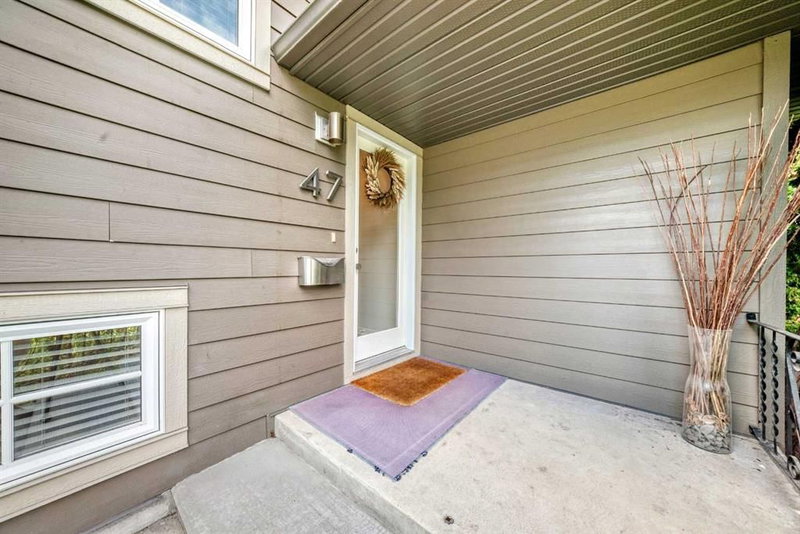 47 Woodlark Drive SW, Wildwood — interior photo 5