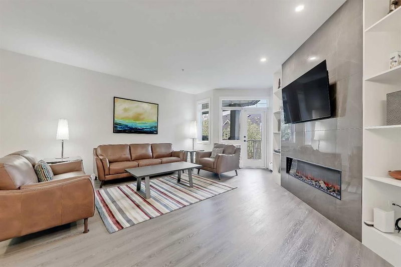 402, 2419 Erlton Road SW, Erlton — interior photo 7