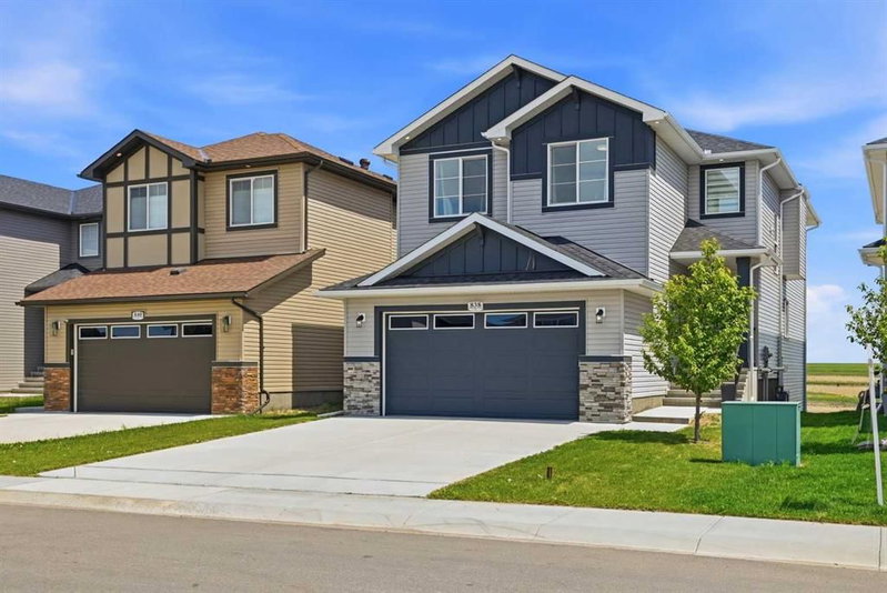 Detached at 838 Edgefield Street, Edgefield — listing photo