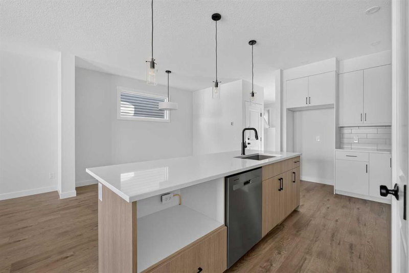 155 Stargazer Grove NW, Moraine — interior photo 6