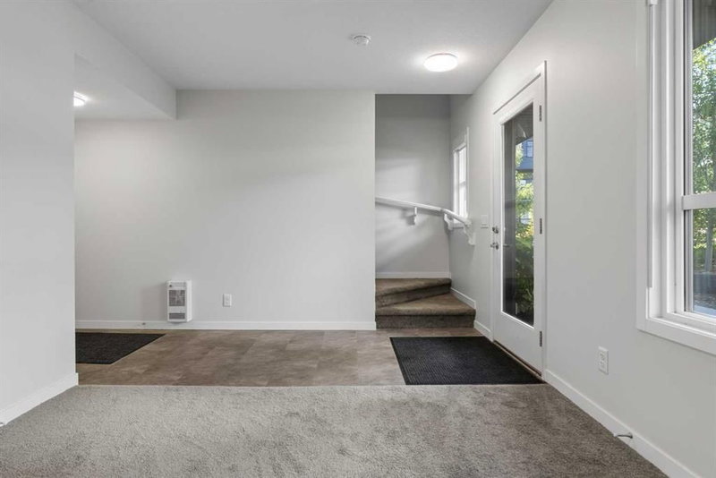 110, 42 Cranbrook Gardens SE, Cranston — interior photo