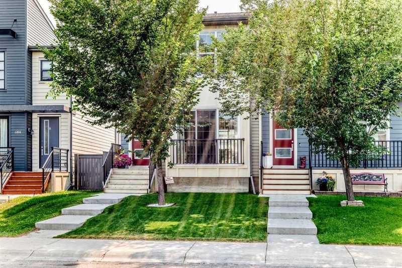 Semi Detached (Half Duplex) at 680 Walden Drive SE, Walden — listing photo