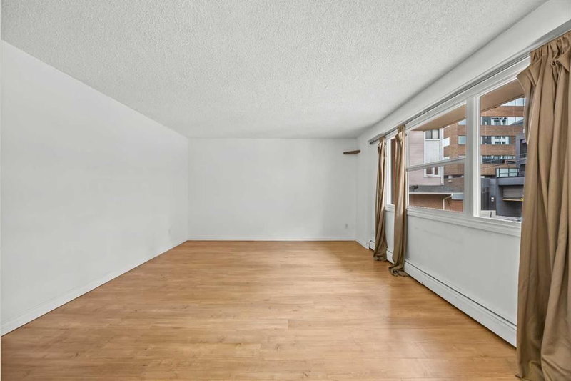 203, 924 18 Avenue SW, Lower Mount Royal — interior photo 5