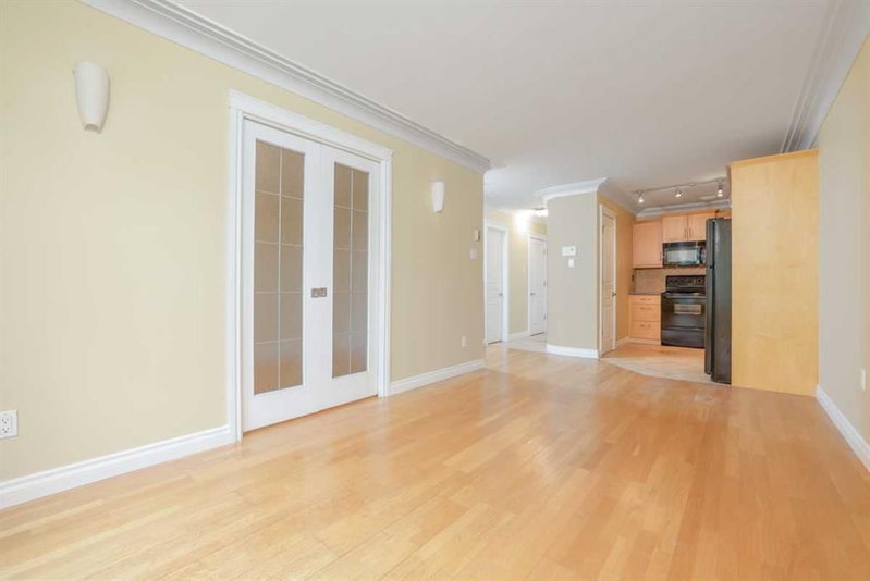18, 1813 25 Avenue SW, Bankview — interior photo 6