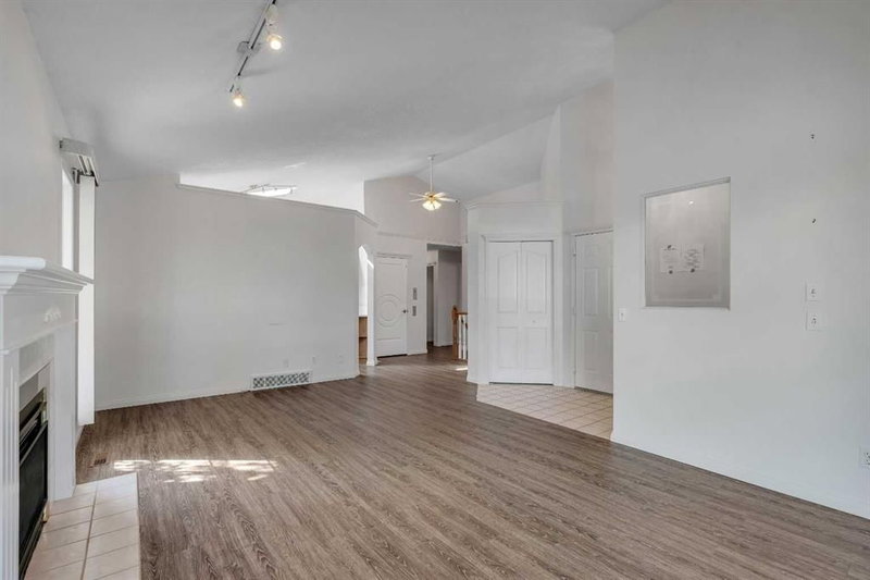 220 Cimarron Court, Cimarron Hill — interior photo