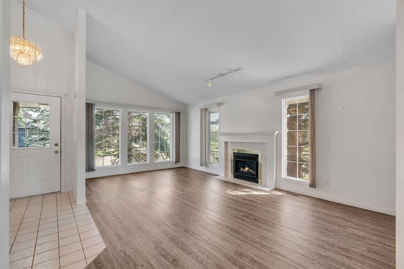 220 Cimarron Court, Cimarron Hill — interior photo 5