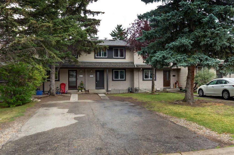 12 - 310 Brookmere Road SW
