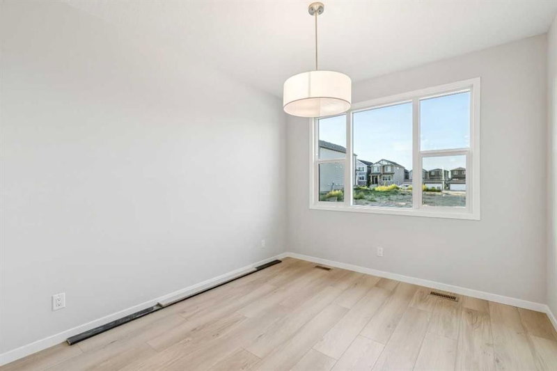 58 Creekview Avenue, Pine Creek — interior photo 7