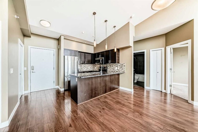 406, 4303 1 Street NE, Highland Park — interior photo 6