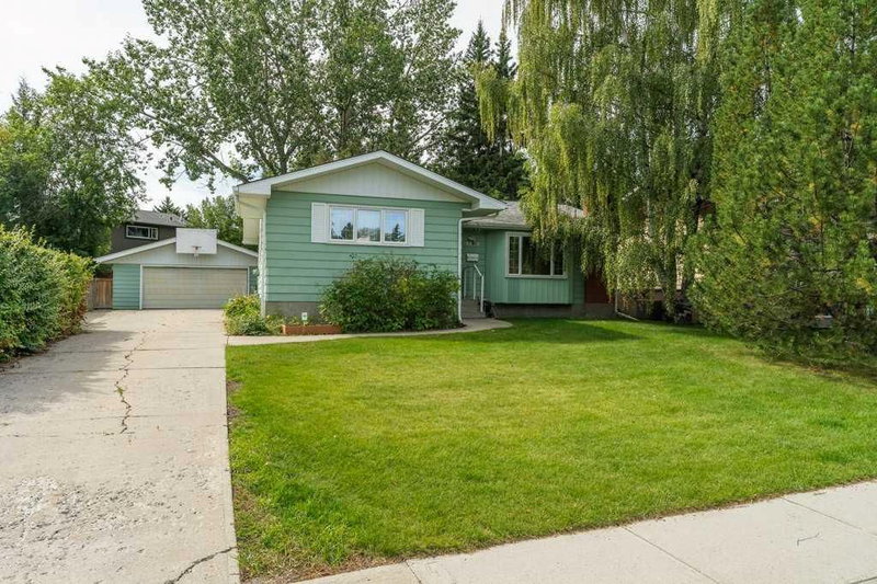 3239 Oakwood Drive SW