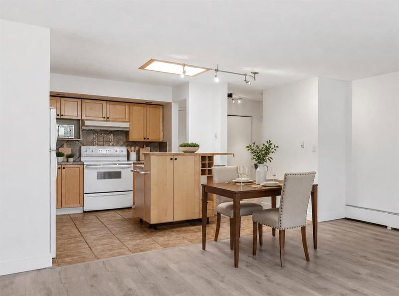 301, 345 4 Avenue NE, Crescent Heights — interior photo 5