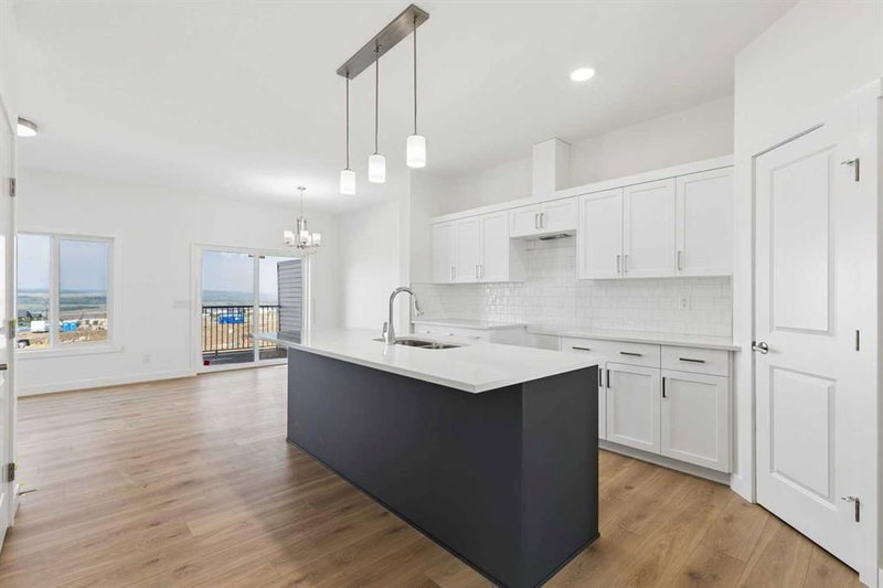 Semi Detached (Half Duplex) at 27 Heritage Point, Heritage Hills — listing photo