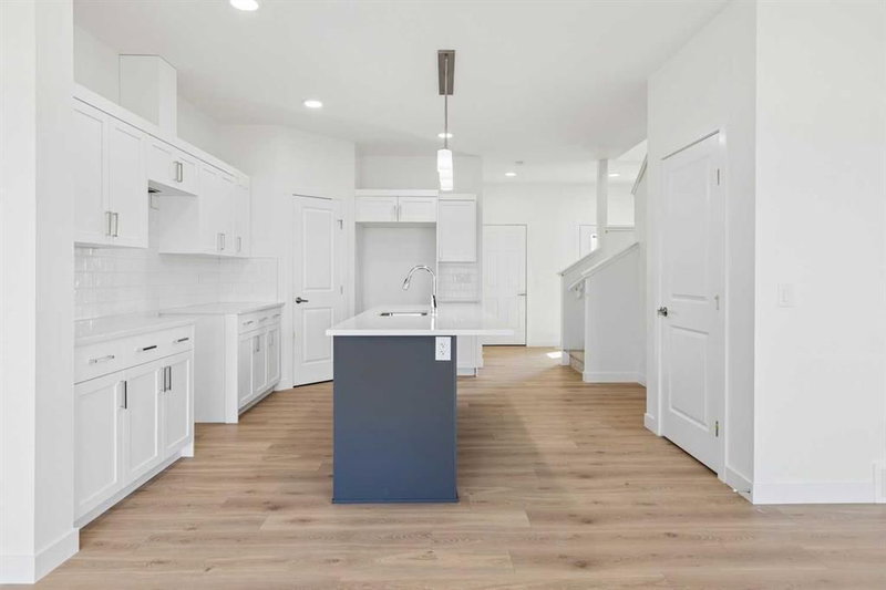 27 Heritage Point, Heritage Hills — interior photo