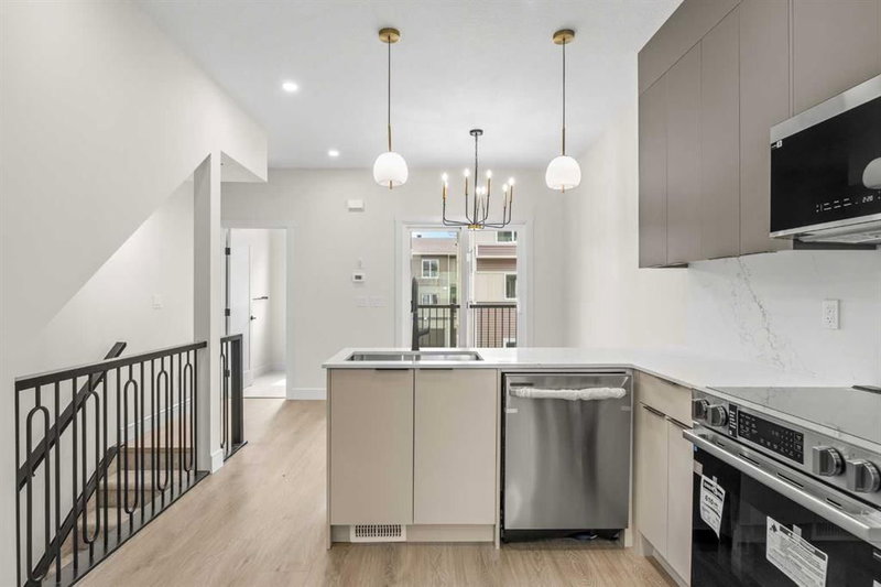 301 - 67 Panatella Square NW
