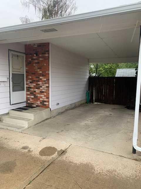 125 Pensacola Court W