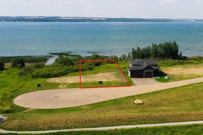 12 Twin Fawn Close