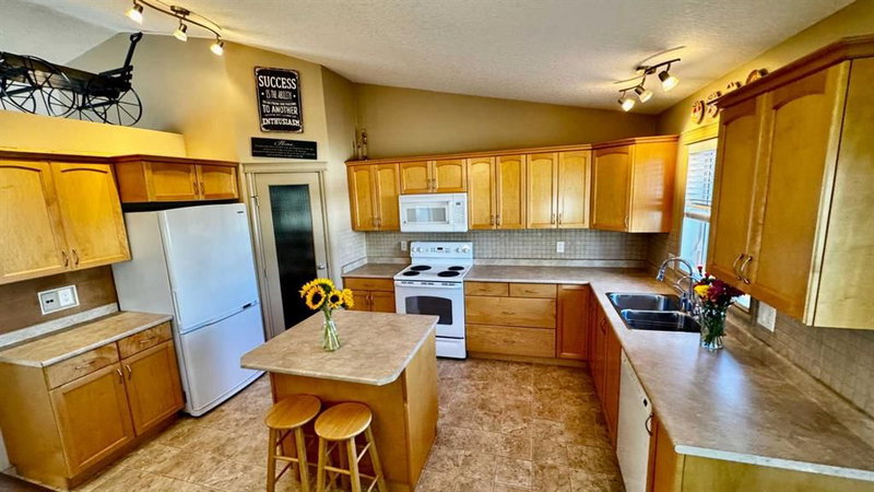 57 Pinnacle Heights