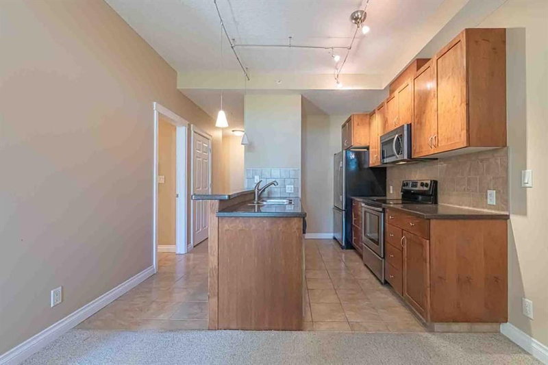 3302, 24 Hemlock Crescent SW, Spruce Cliff — interior photo 6