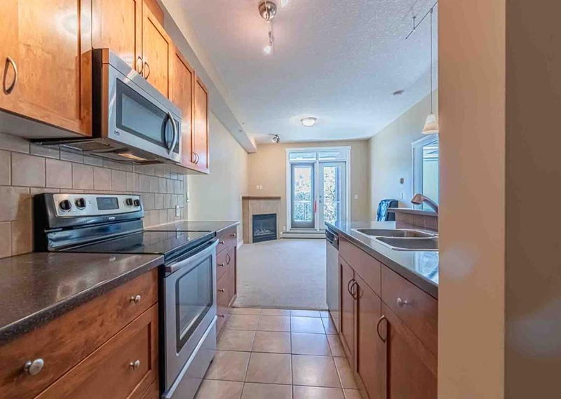 3302, 24 Hemlock Crescent SW, Spruce Cliff — interior photo 7