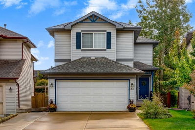 83 Valley Stream Circle