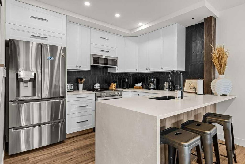 311 - 107 Montane Road
